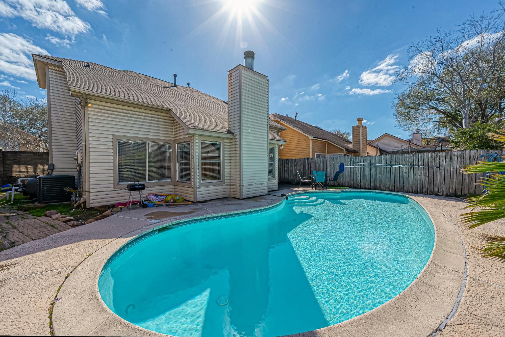 Beat The Heat In Katy Tx - Arcade Room & Pool هيوستن المظهر الخارجي الصورة
