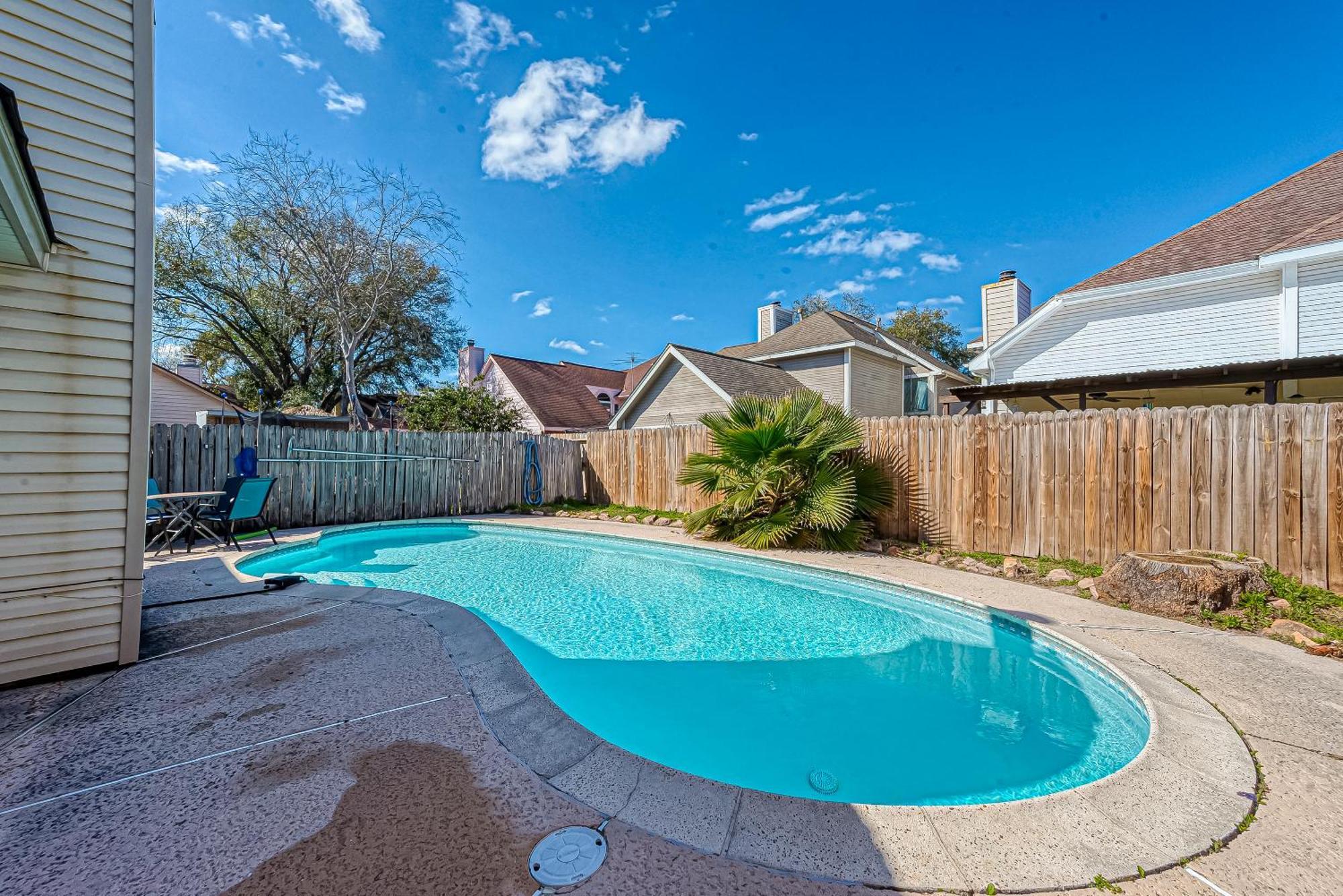 Beat The Heat In Katy Tx - Arcade Room & Pool هيوستن المظهر الخارجي الصورة
