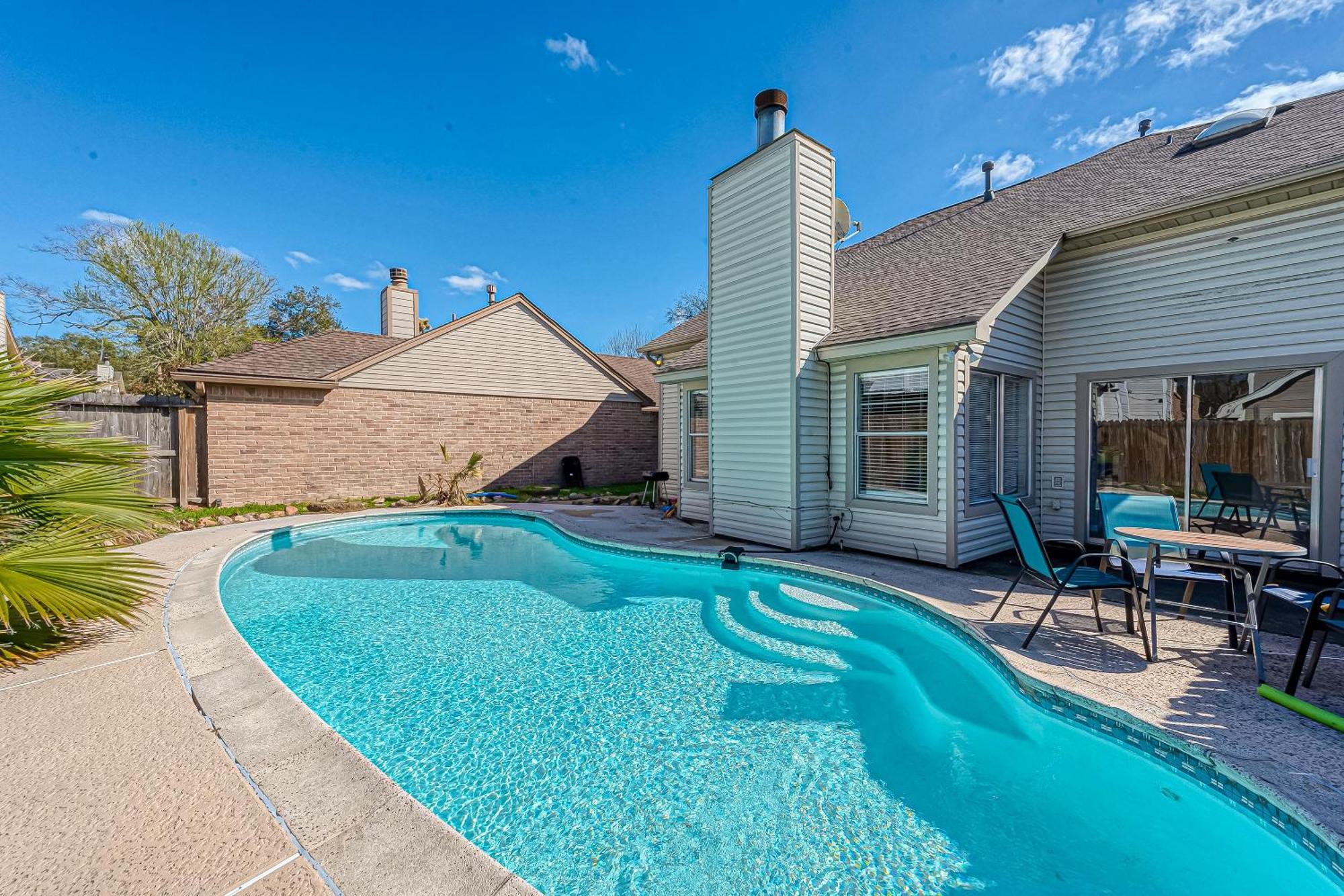 Beat The Heat In Katy Tx - Arcade Room & Pool هيوستن المظهر الخارجي الصورة